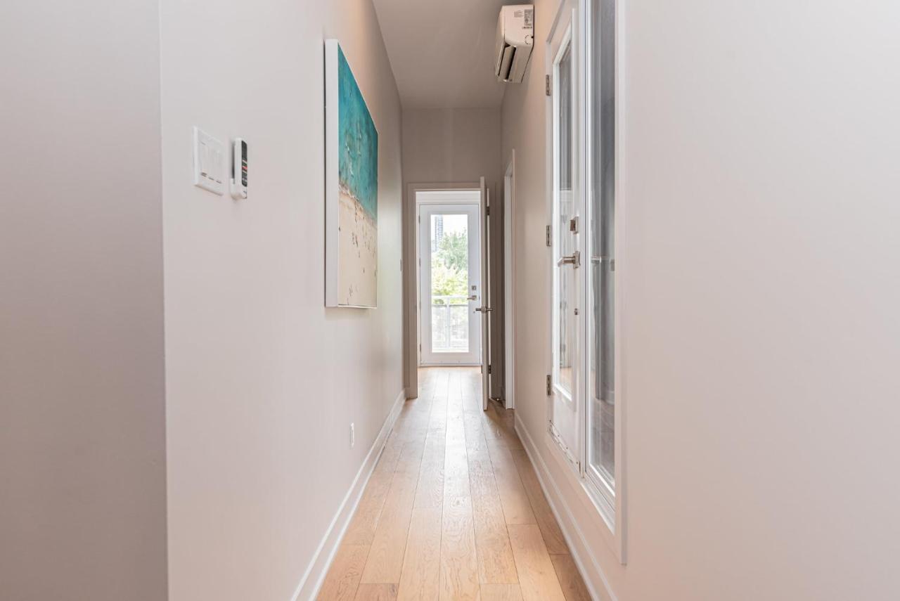 Cool And Clean Flat By Atwater Market By Den Stays Montréal Exterior foto